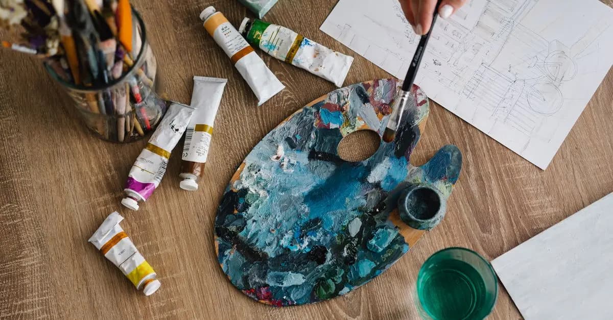 Errores comunes al elegir pintura para interiores y cómo evitarlos