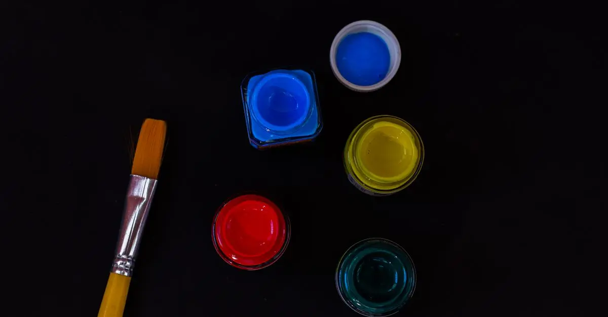 Comparativa de tipos de pintura: acrílica vs esmalte