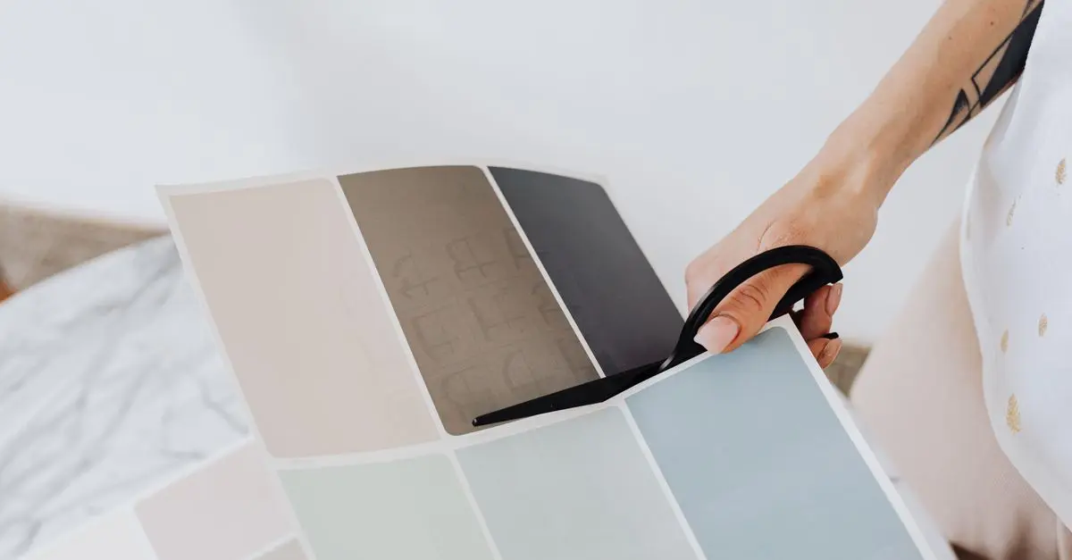 Comparativa de pinturas para interiores: ¿cuál elegir?