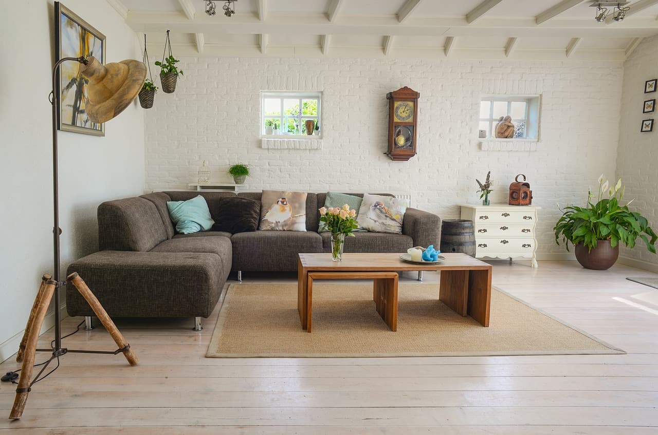 Cómo elegir la pintura adecuada para renovaciones en casa